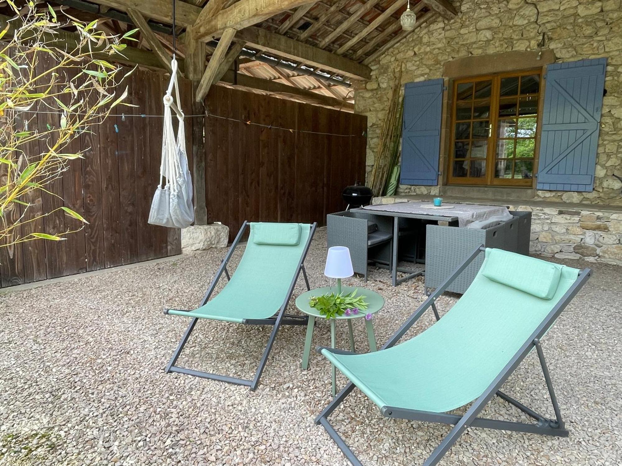 Gite A La Ferme De Verdurette Cordes-Sur-Ciel Exterior foto